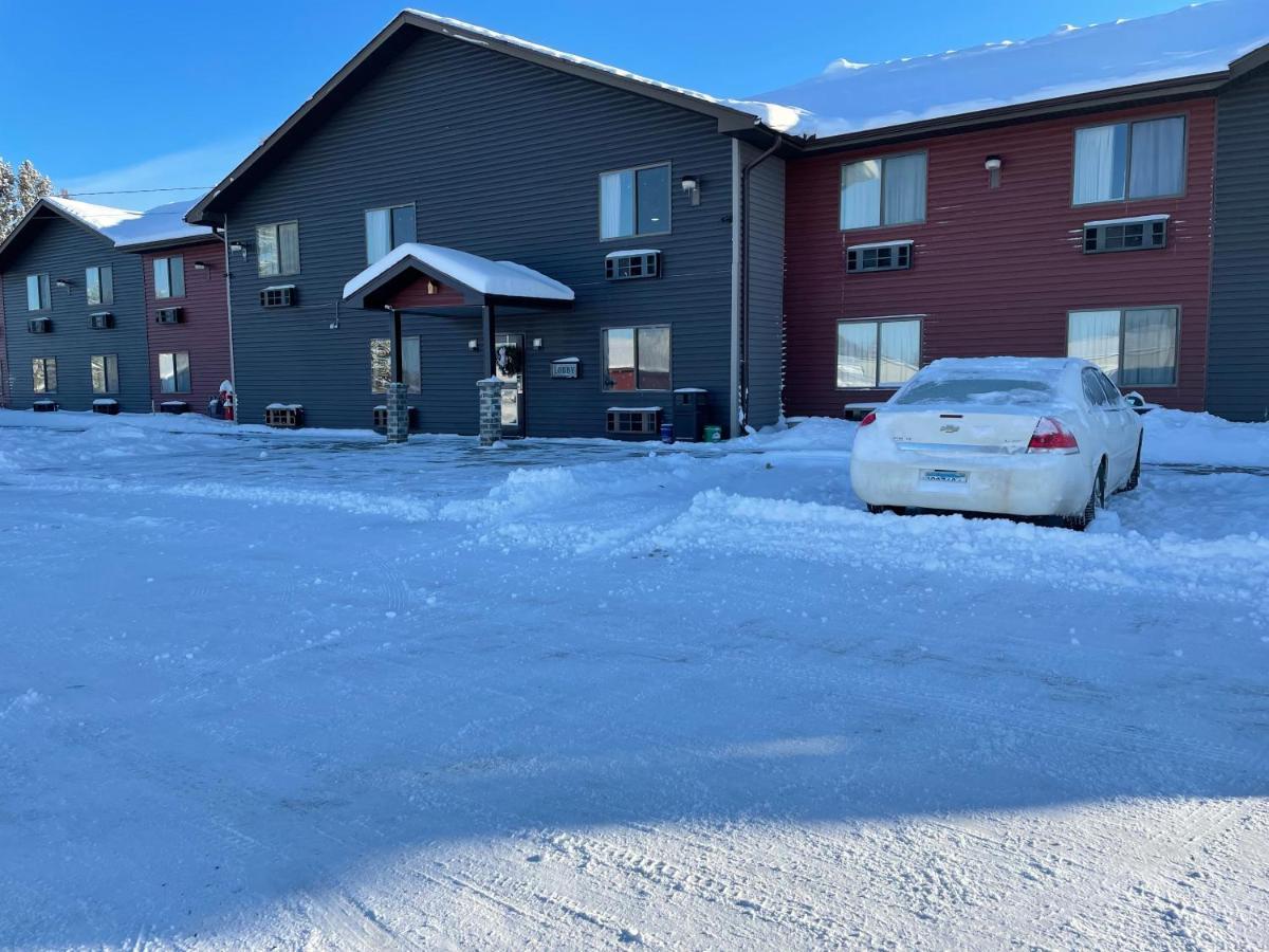 Hibbing Inn And Suites Exterior foto